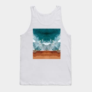 Blue Ocean Waves on the summer beach under palm tree Tank Top